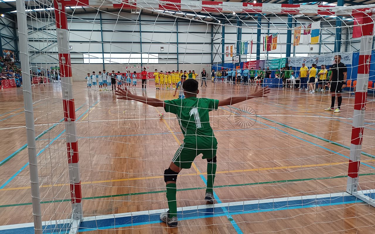 El alevín logra un meritorio empate a tres