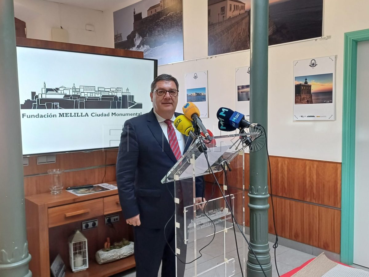 Melilla Monumental invita a los colegios de la ciudad a conocer el faro