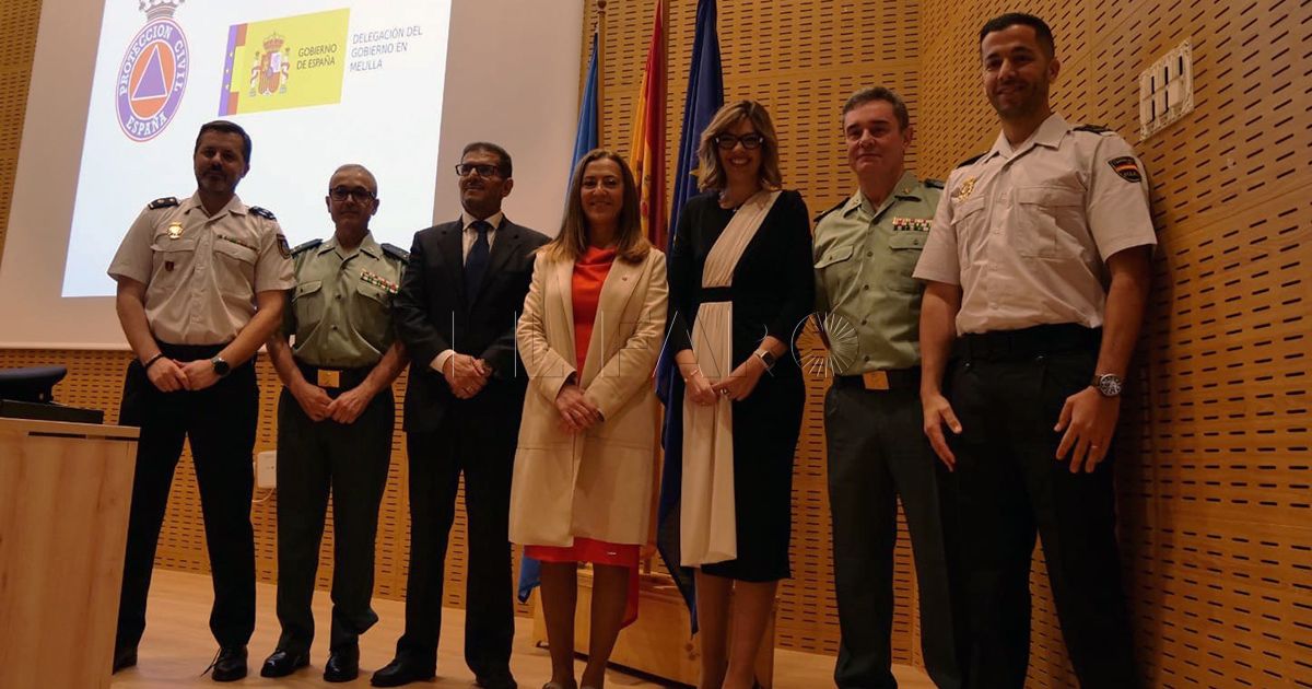 La Unidad de Extranjería y Frontera de la Policía Nacional y a la Unidad Fiscal y Frontera de la Guardia Civil, reconocidas por Protección Civil