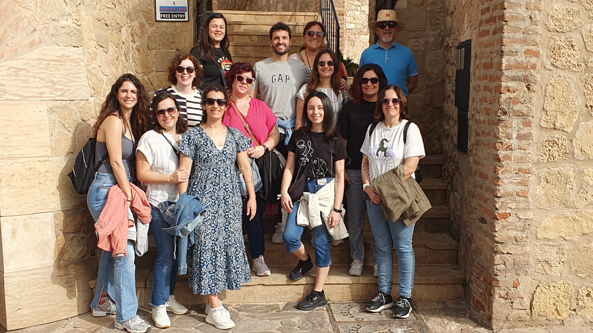 Un grupo de docentes procedentes de Málaga visitan el Museo Militar de Melilla