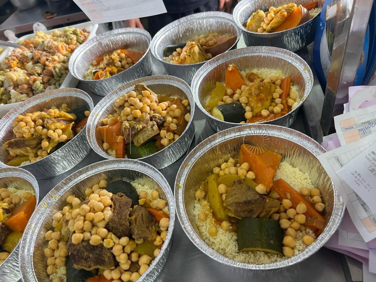 Comida para llevar, una opción para finalizar el Ramadán que atrae a clientes de otras religiones