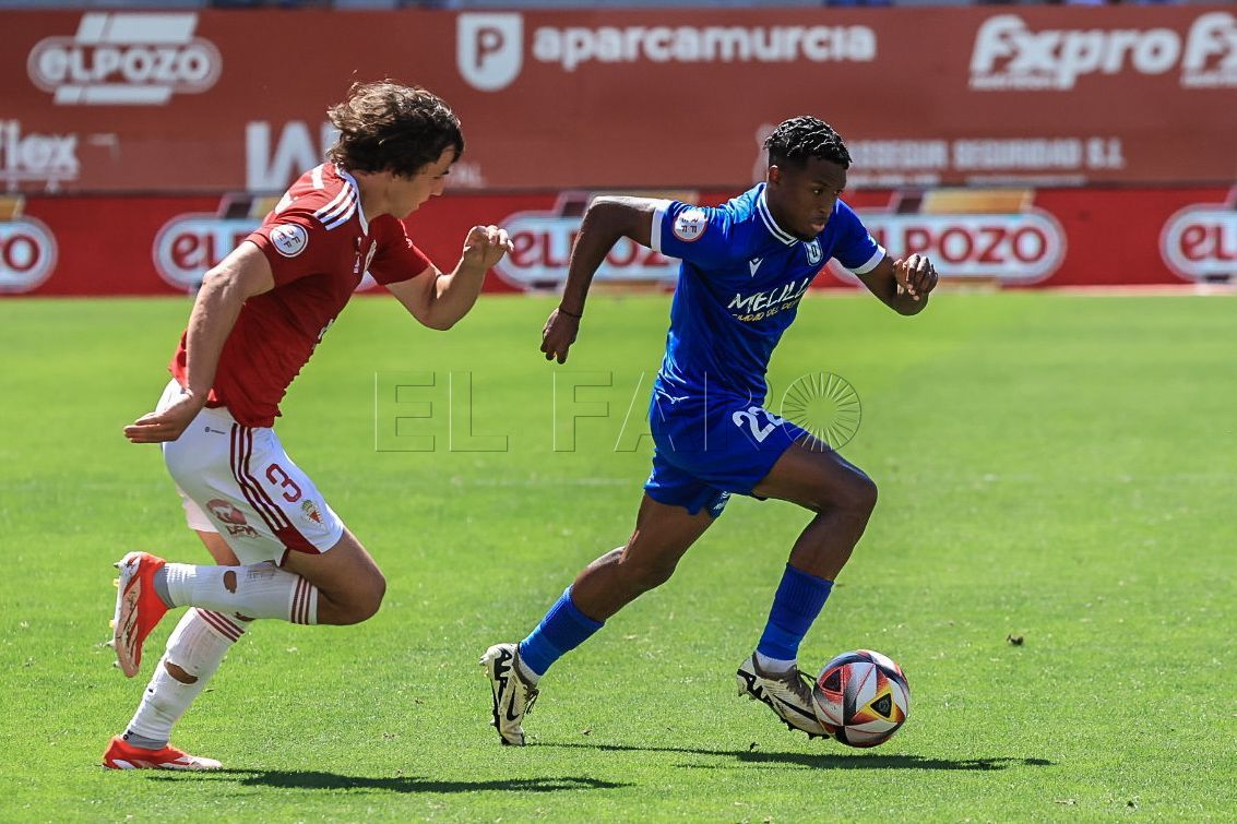 La pegada del Real Murcia puede con la UD Melilla