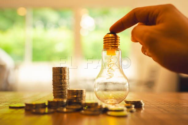 Asescon insiste en la necesidad de bajar el IVA de la factura eléctrica para los consumidores
