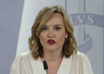 MADRID, 16/04/2024.- La ministra de EducaciÛn, FormaciÛn Profesional y Deportes y portavoz del Gobierno, Pilar AlegrÌa, ofrece una rueda de prensa tras la reuniÛn semanal del Consejo de Ministros en el Palacio de la Moncloa, este martes. EFE/ J.J. GuillÈn