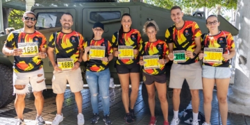 Gran afluencia de deportistas es la que se dio en la matinal de ayer viernes para recoger los dorsales y las camisetas de esta nueva edición de la prueba, la décima.