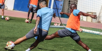 La escuadra azulina se ejercitaba en la matinal de ayer en la que fue la penúltima sesión de entrenamiento de la semana.