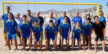 Imagen de la Selección Melillense que participó el pasado año en la primera edición de este campeonato de españa de Fútbol Playa Adaptado.