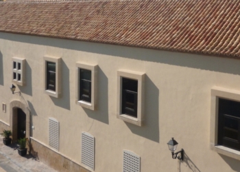 Visitas guiadas y exposiciones en el Hospital del Rey para conmemorar el Día Internacional de los Archivos