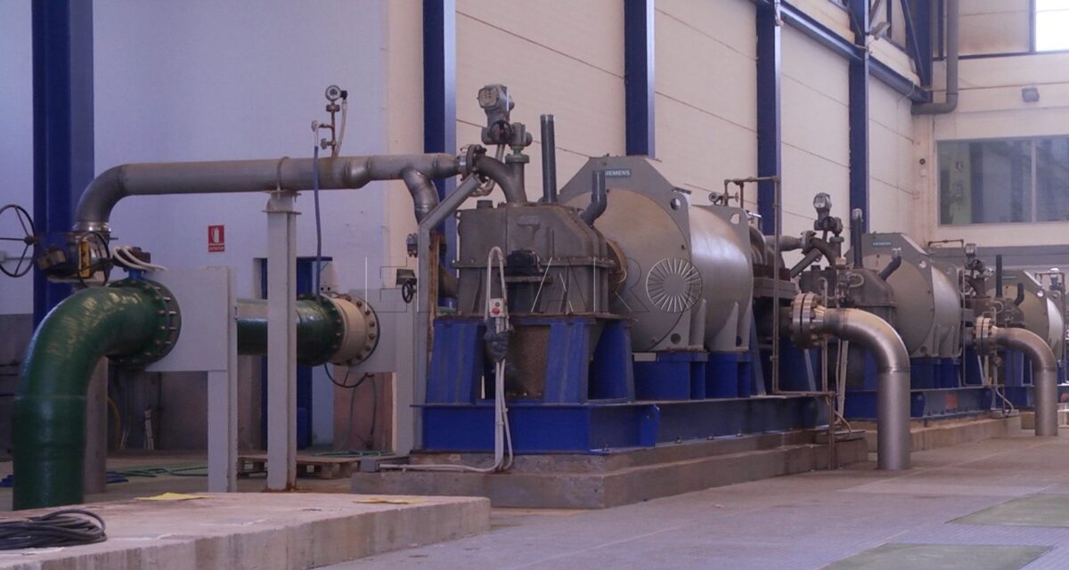 Restablecido el suministro de agua tras repararse la avería en la desalinizadora