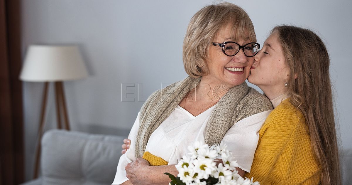 Flores o pequeños detalles, así serán los regalos por el Día de la Madre en Melilla