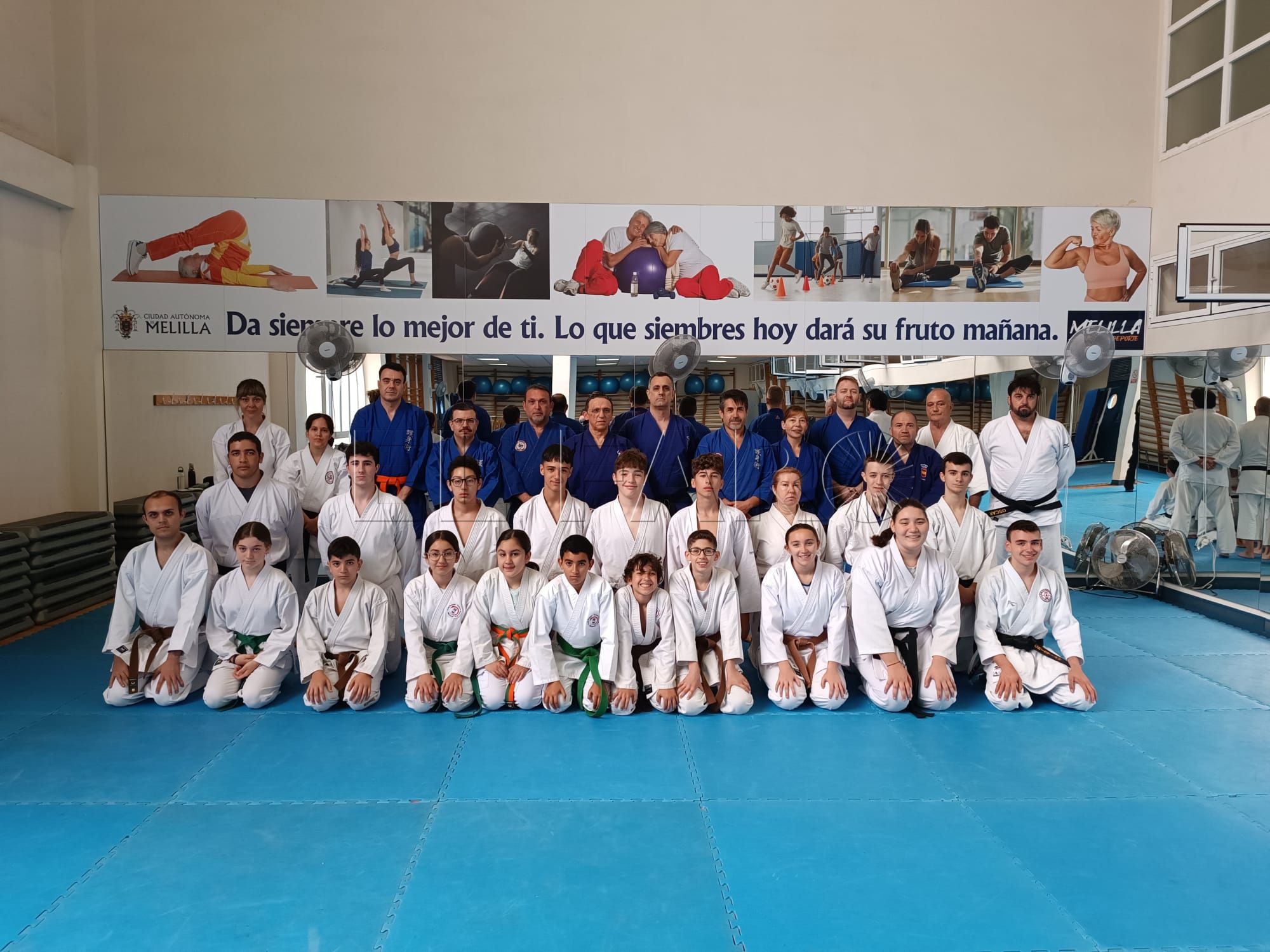 La Federación Melillense celebra su curso de defensa personal