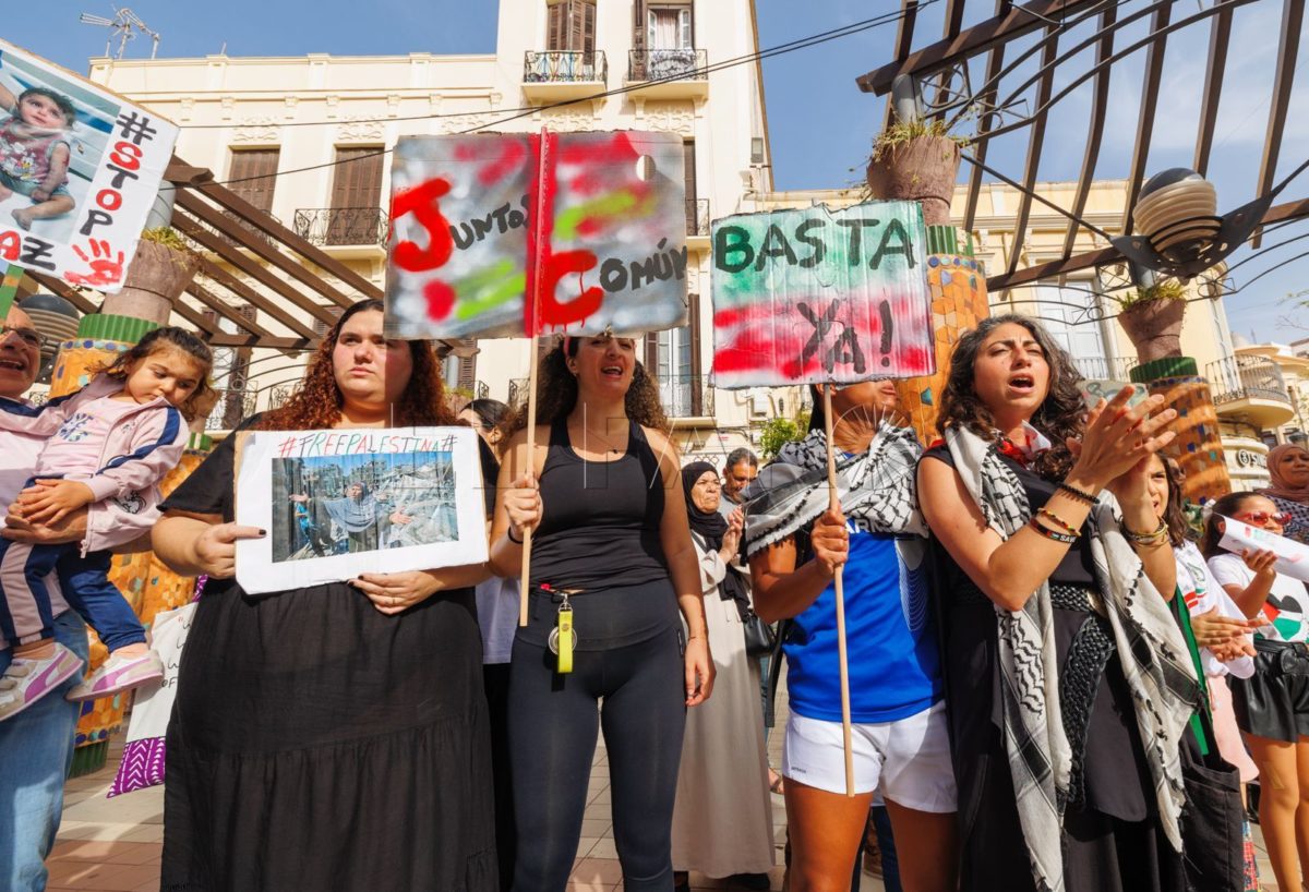 Concentración contra la "complicidad silenciosa" ante el conflicto en Gaza