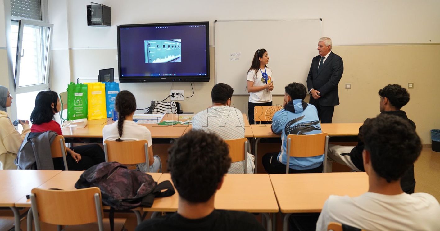 La campaña 'Melilla recicla' llega al IES Virgen de la Victoria