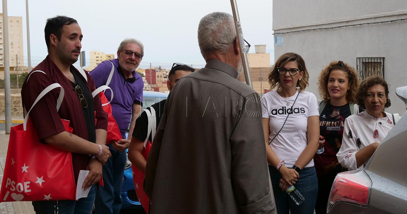 El PSOE recorre el Monte María Cristina en su campaña de las elecciones europeas