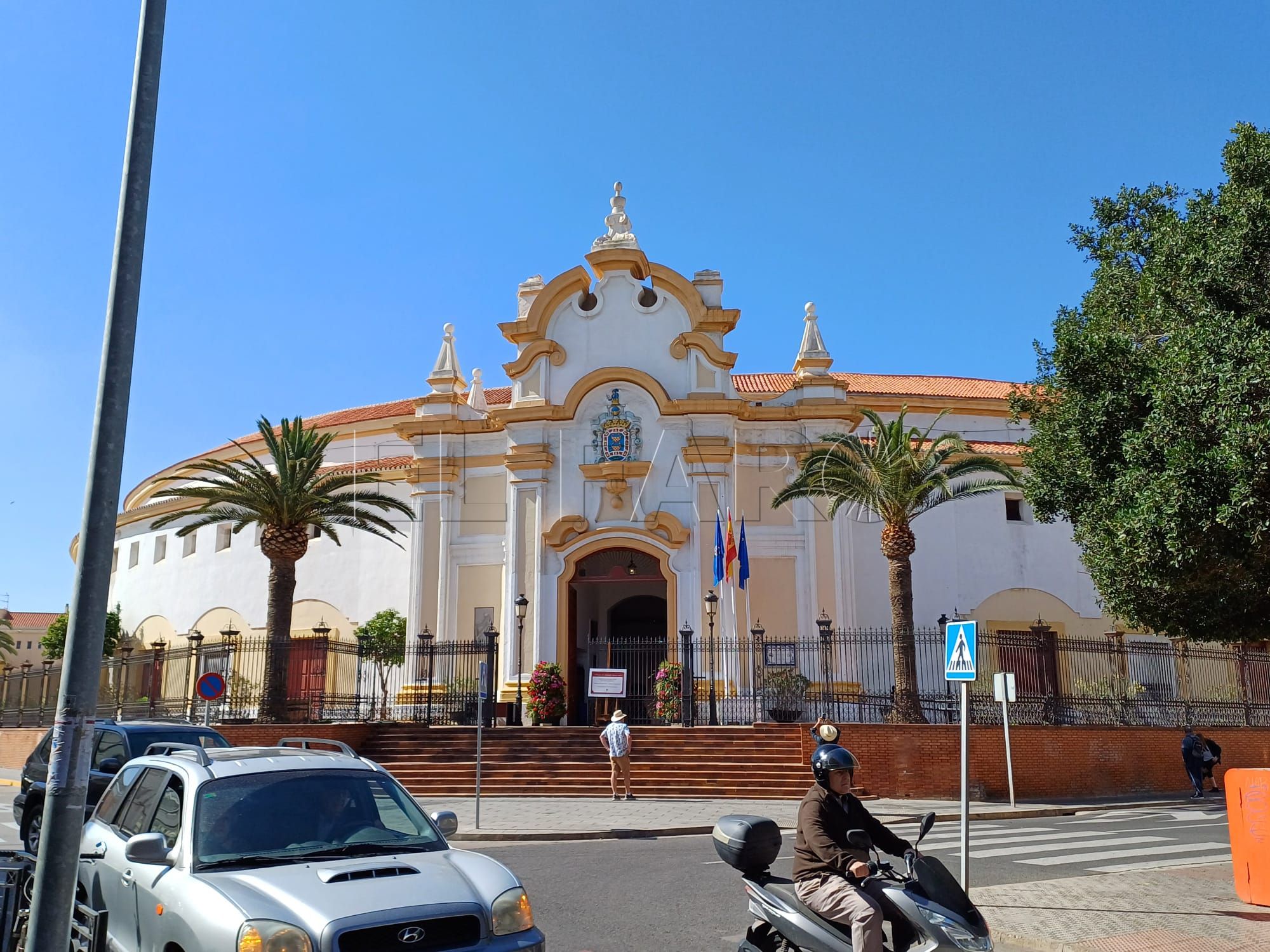 Proponen transformar la plaza de toros de Melilla en biblioteca y centro sociojuvenil