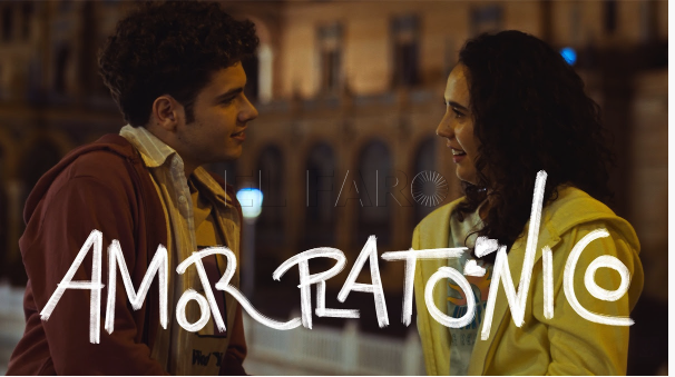 El Perelló estrena "Amor platónico" con la melillense Marina Varem
