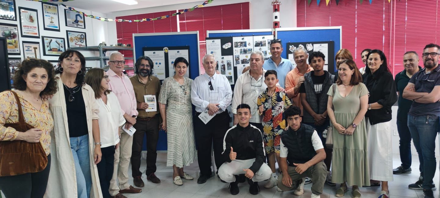 "Tecnología olímpica", una exposición de los alumnos de atención temporal de inmigrantes