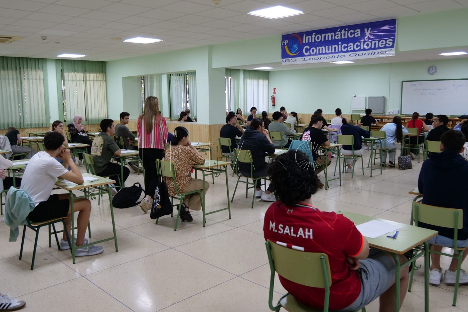 Nervios a flor de piel y optimismo en el primer día de EBAU en Melilla