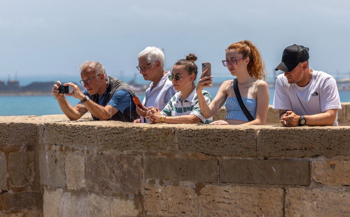 "Hay que replantearnos la estacionalidad del turismo en Melilla"