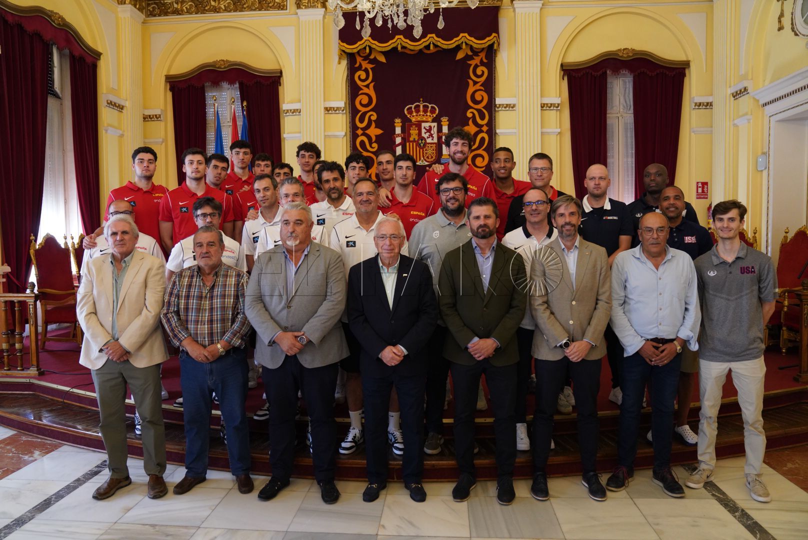 Recepción a las selecciones del Torneo Internacional U22 de baloncesto