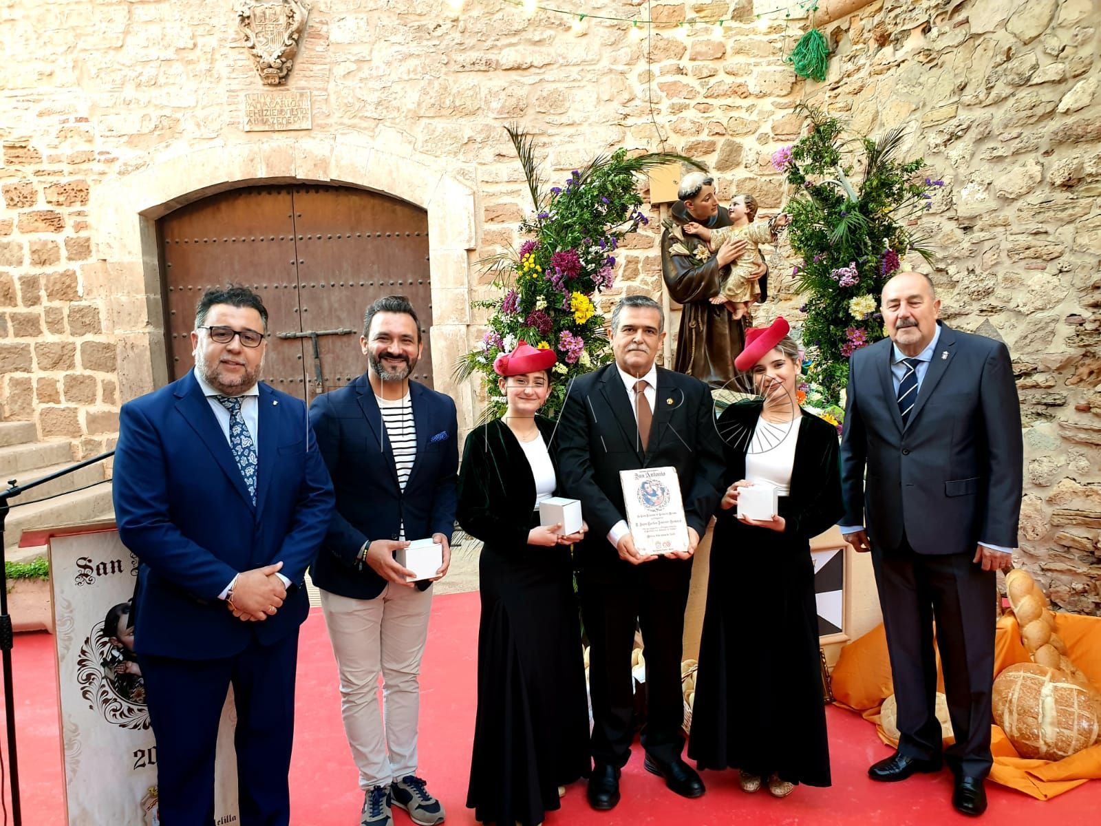 La Casa de Ceuta celebra San Antonio con una exitosa participación