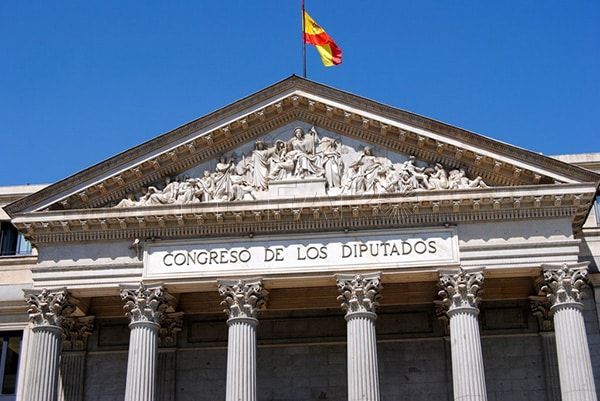 El PP logra que el Congreso respalde exigir a Marruecos la reapertura de la aduana