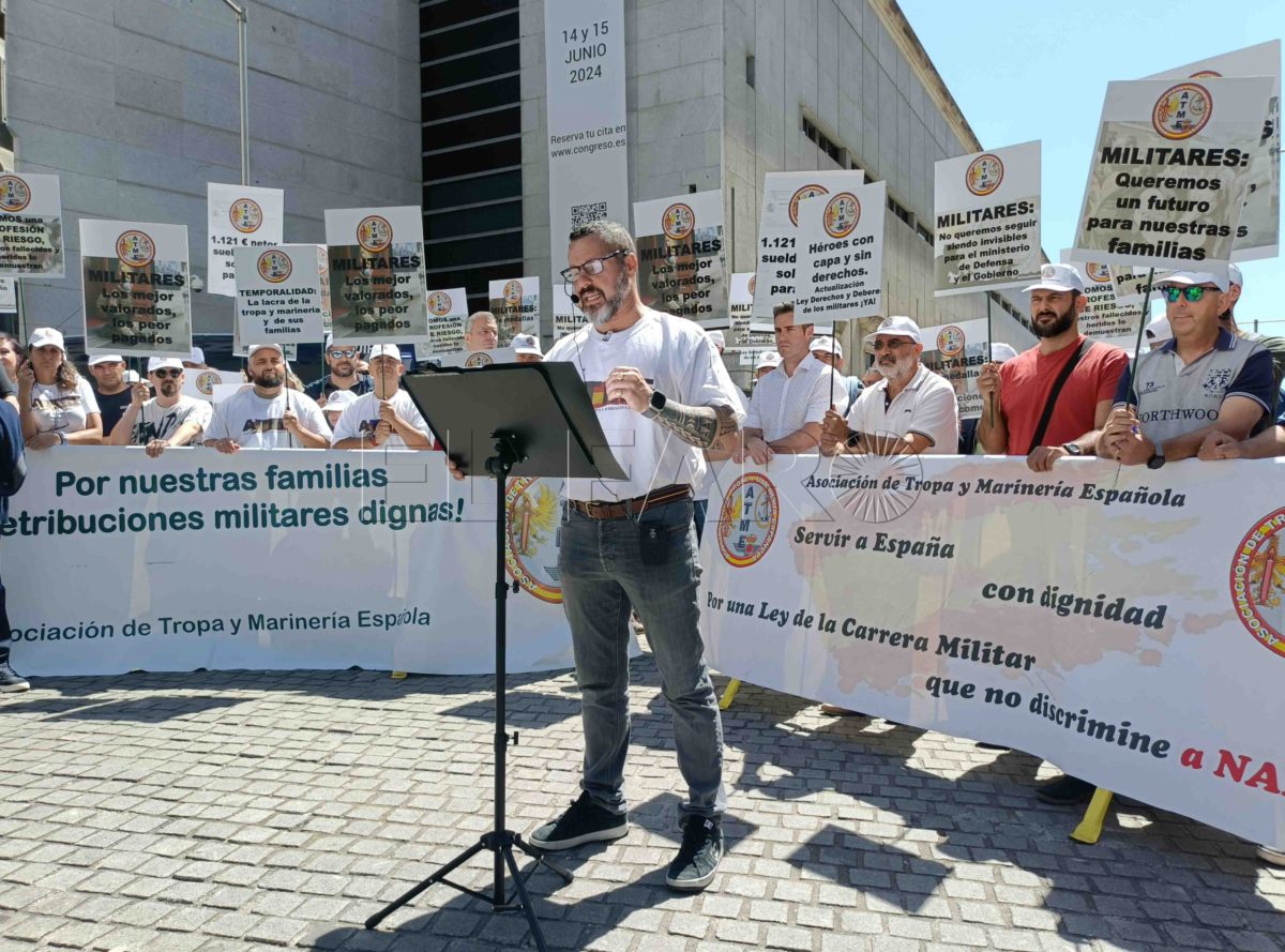 Tropa y Marinería reivindican mejoras profesionales y salariales ante el Congreso de los Diputados