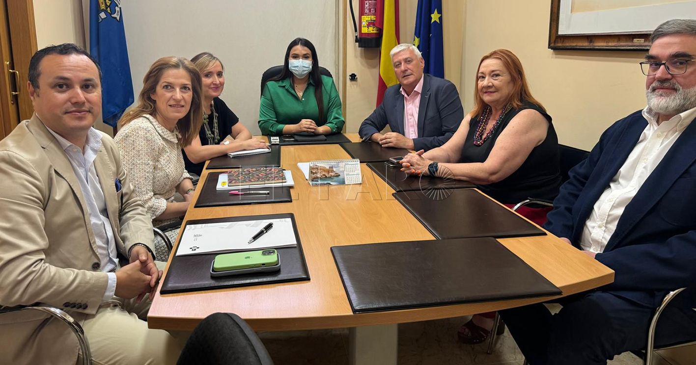 El Ingesa trabaja en la llegada de médicos especialistas a Melilla, según Isabel Muñoz