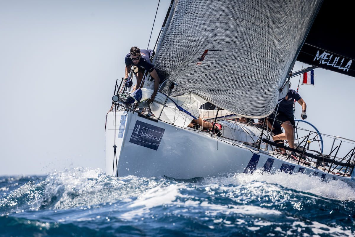 El barco Ciudad de Melilla, cuarto en el Trofeo de Tabarca