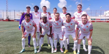 Imagen de un once titular del Llerenense durante la pasada temporada liguera.