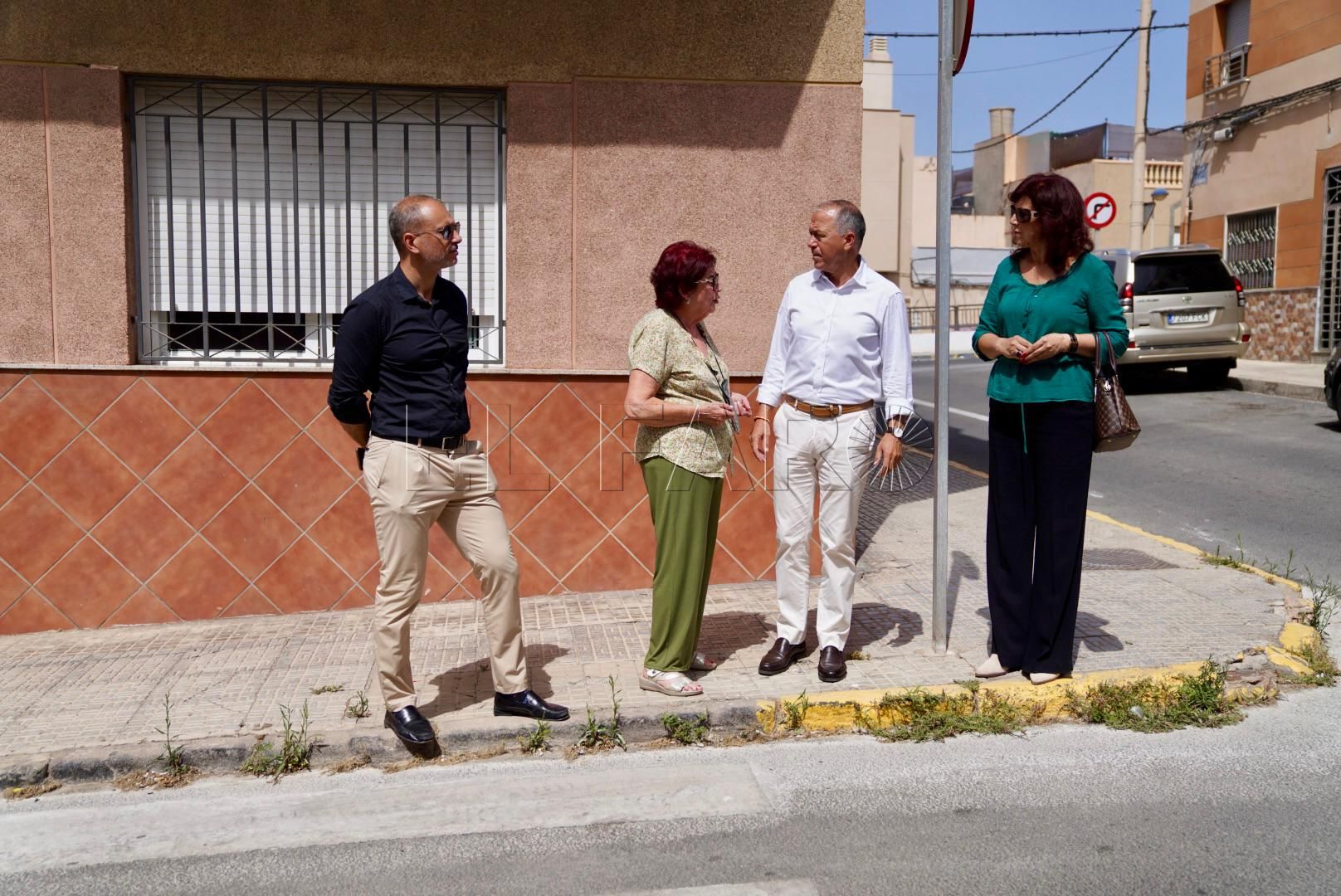 El Gobierno de Imbroda se compromete con los barrios