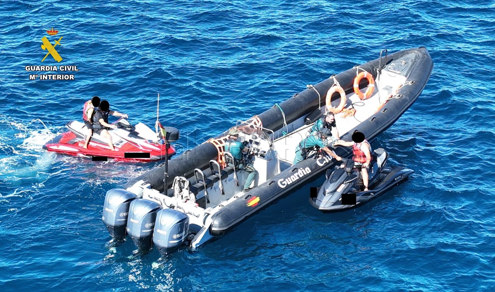 Denunciadas 23 embarcaciones, casi todas por estar en zona de baño