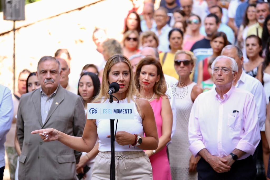 Acedo cree que el Constitucional "se está extralimitando en sus funciones" con el caso de los EREs