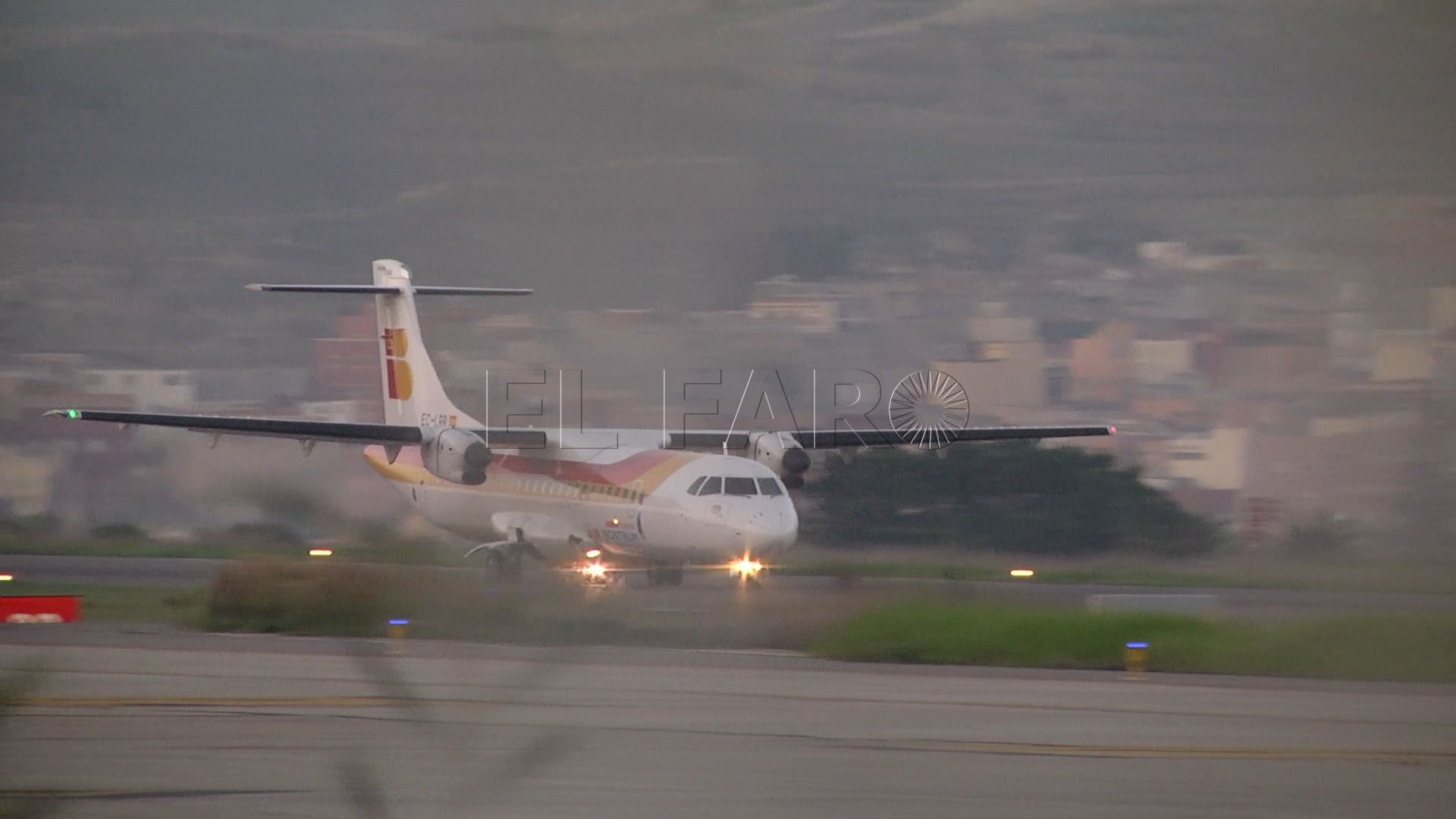 Air Nostrum inaugura la nueva ruta Melilla-Santiago de Compostela