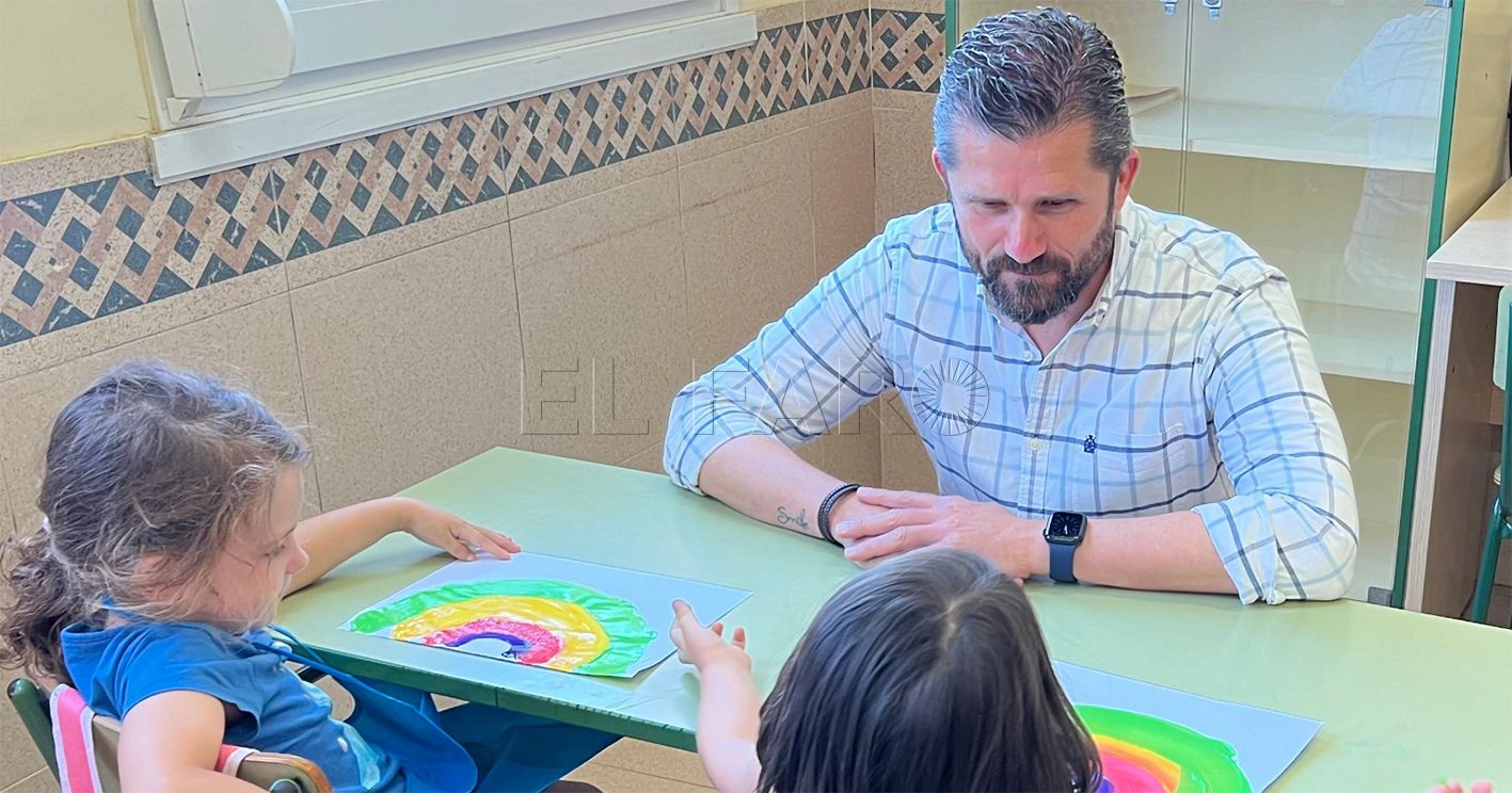 Bonnemaison visita el tercer taller de inglés de CentrosD2 con 110 niños participantes del programa 'Educa Verano'