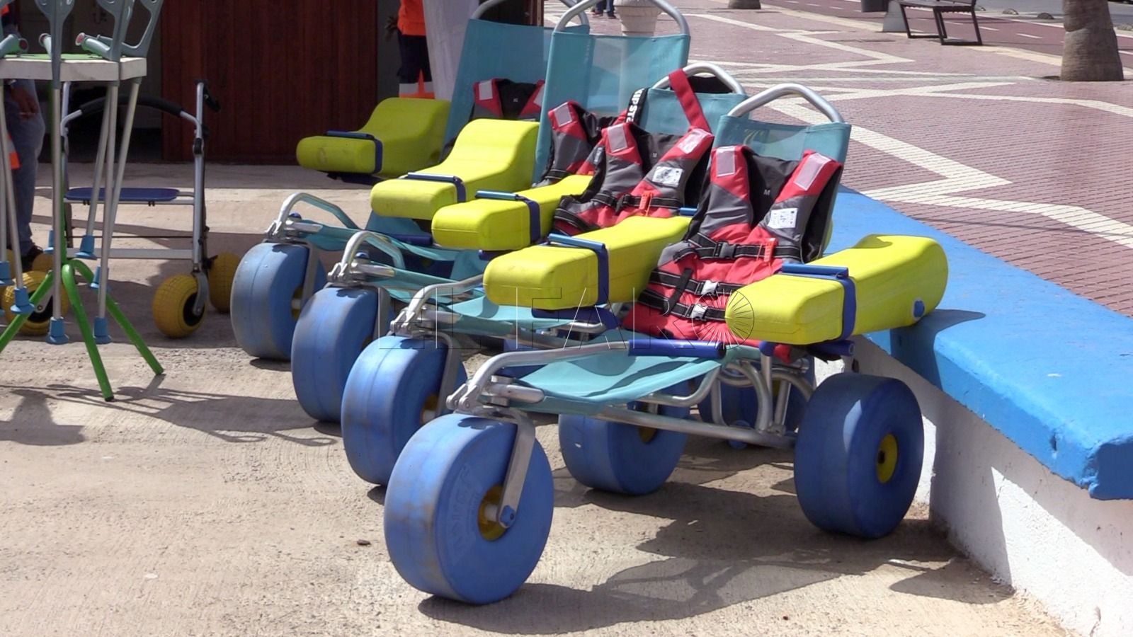 Medio Ambiente anuncia el inicio del proyecto anual 'Playa para todos'