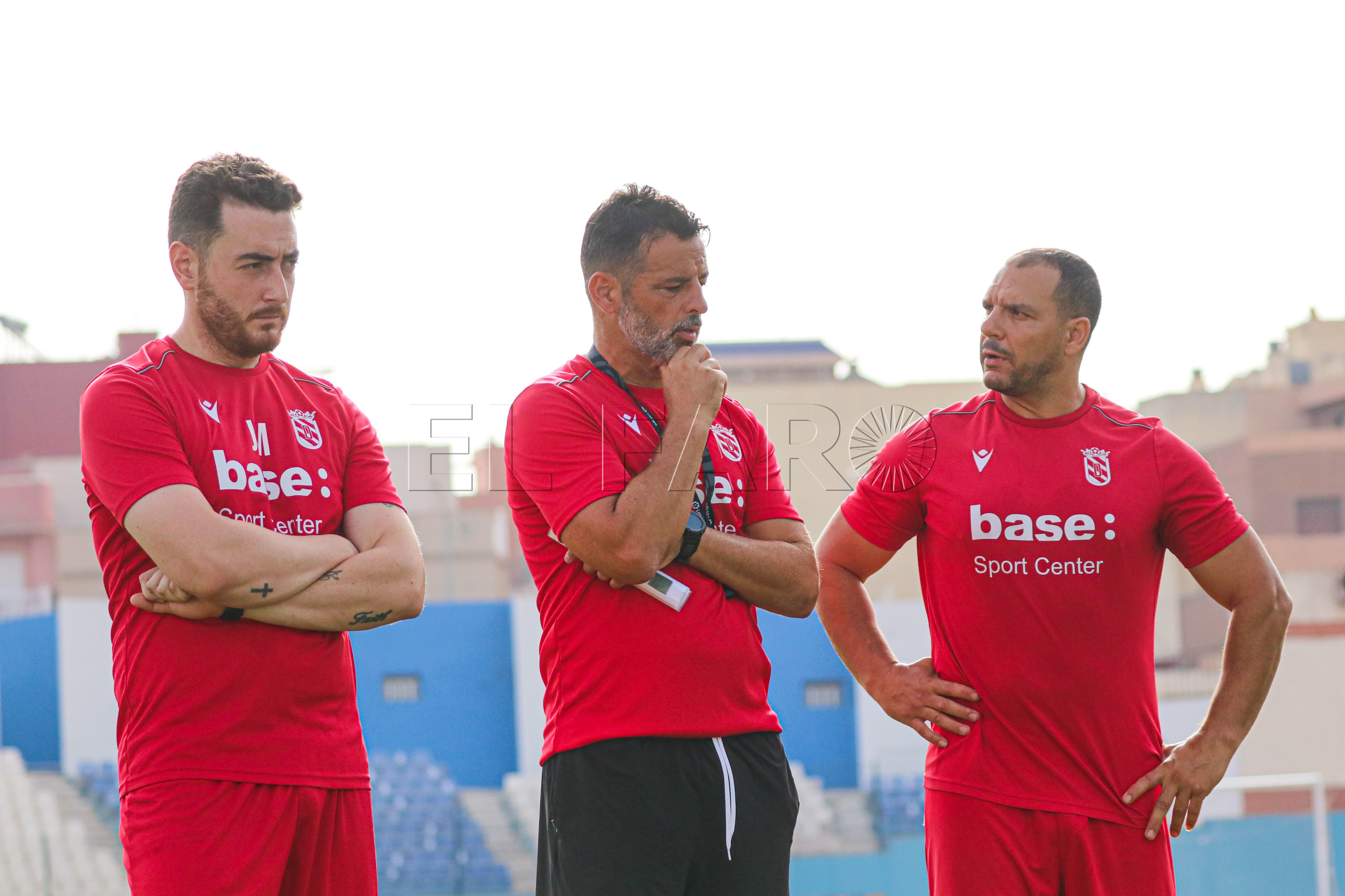 La UD Melilla completa la primera semana de trabajo