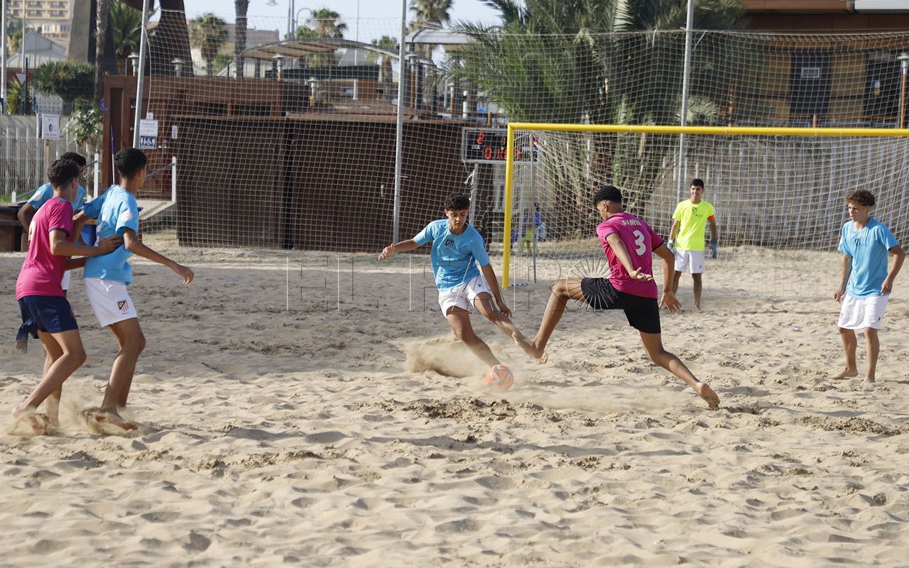 Los títulos por selecciones, en juego