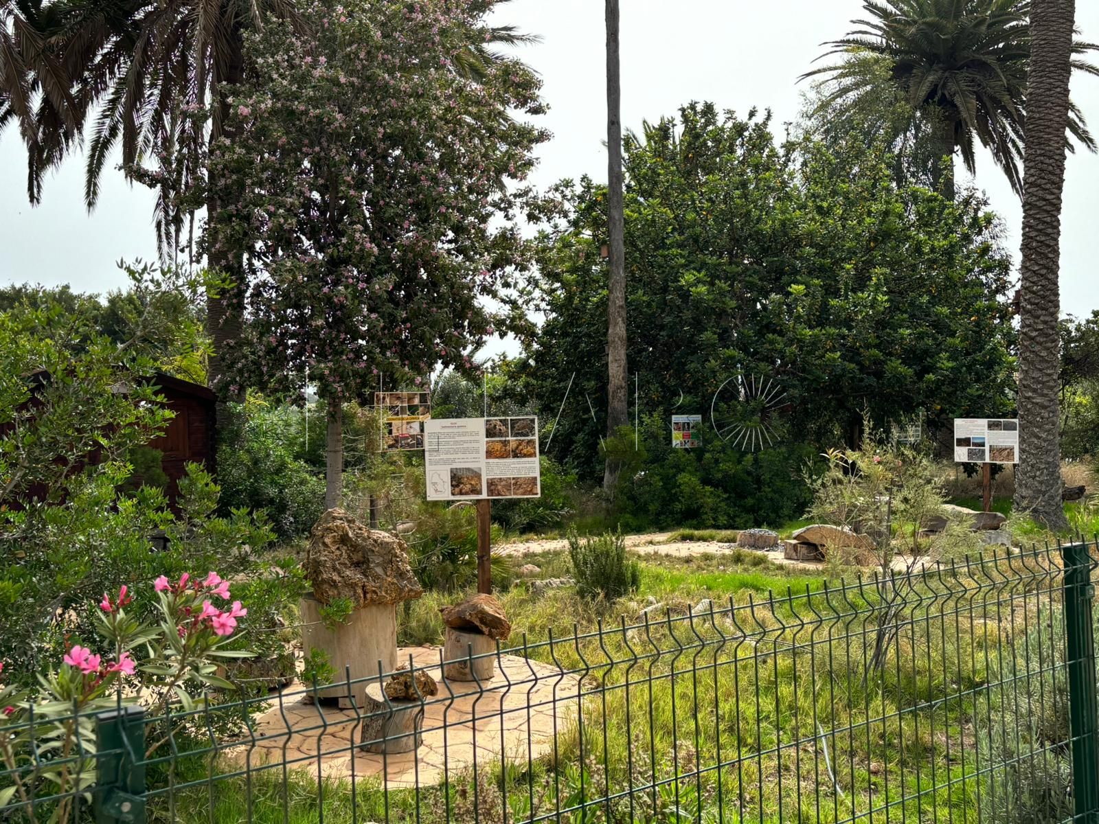 Medio Ambiente pondrá una incineradora y un columbario en la Granja Escuela