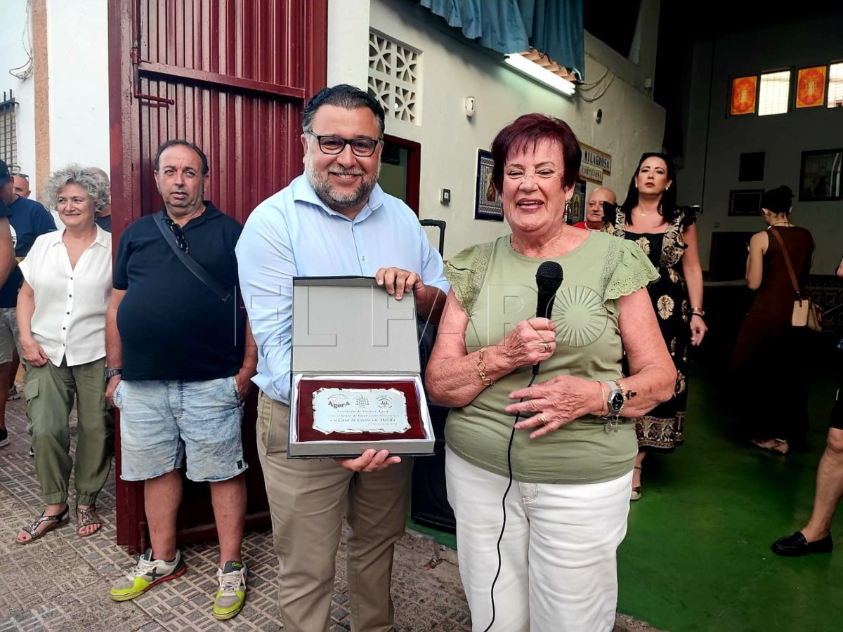 La Casa de Ceuta en Melilla nombrada socio honorífico de la Asociación de Vecinos Ágora