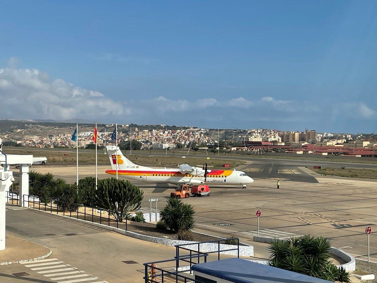 Air Nostrum, un seguro para Melilla