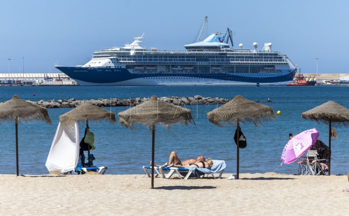Más de 1.900 turistas llegan a Melilla en el sexto crucero del año