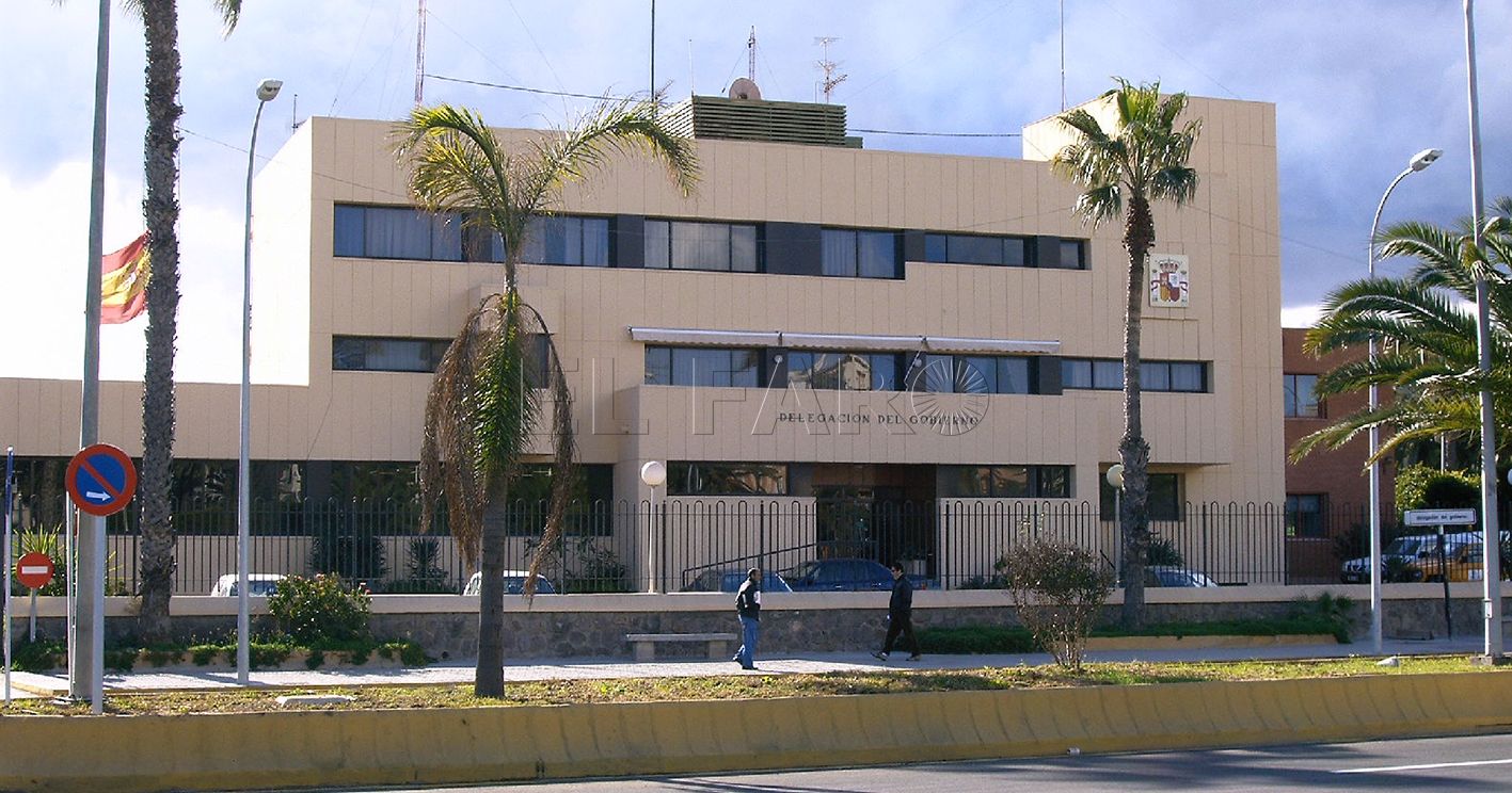 "Pocas esperanzas" por parte de Imbroda de que los planes de empleo de la Delegación comiencen esta semana