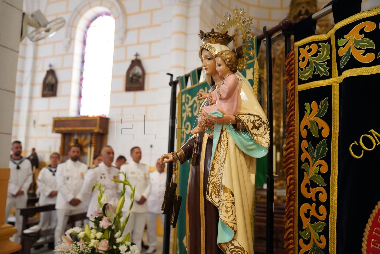 Actos castrenses por la celebración de la Virgen del Carmen