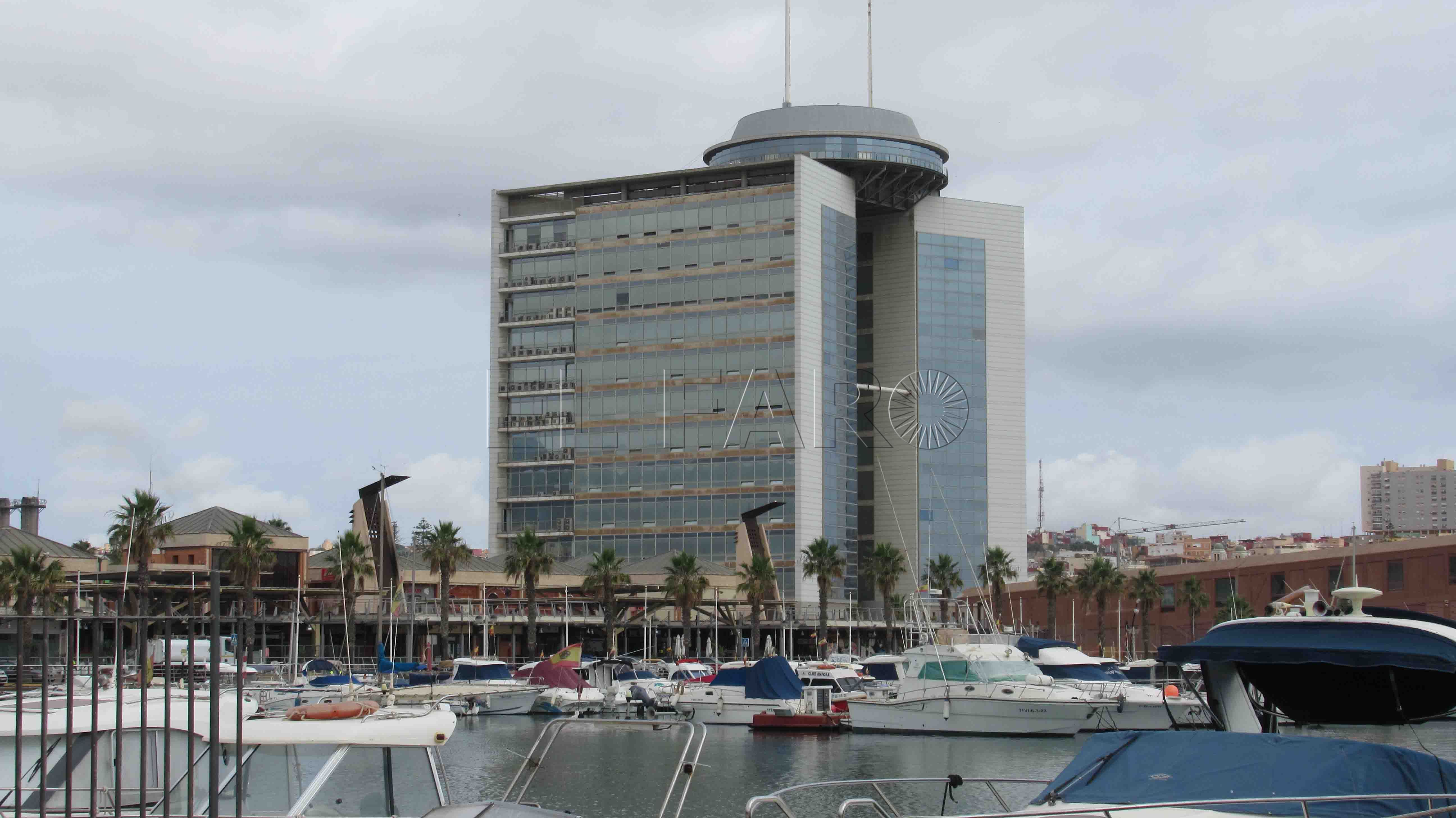 La Autoridad Portuaria renueva los juegos biosaludables del puerto deportivo