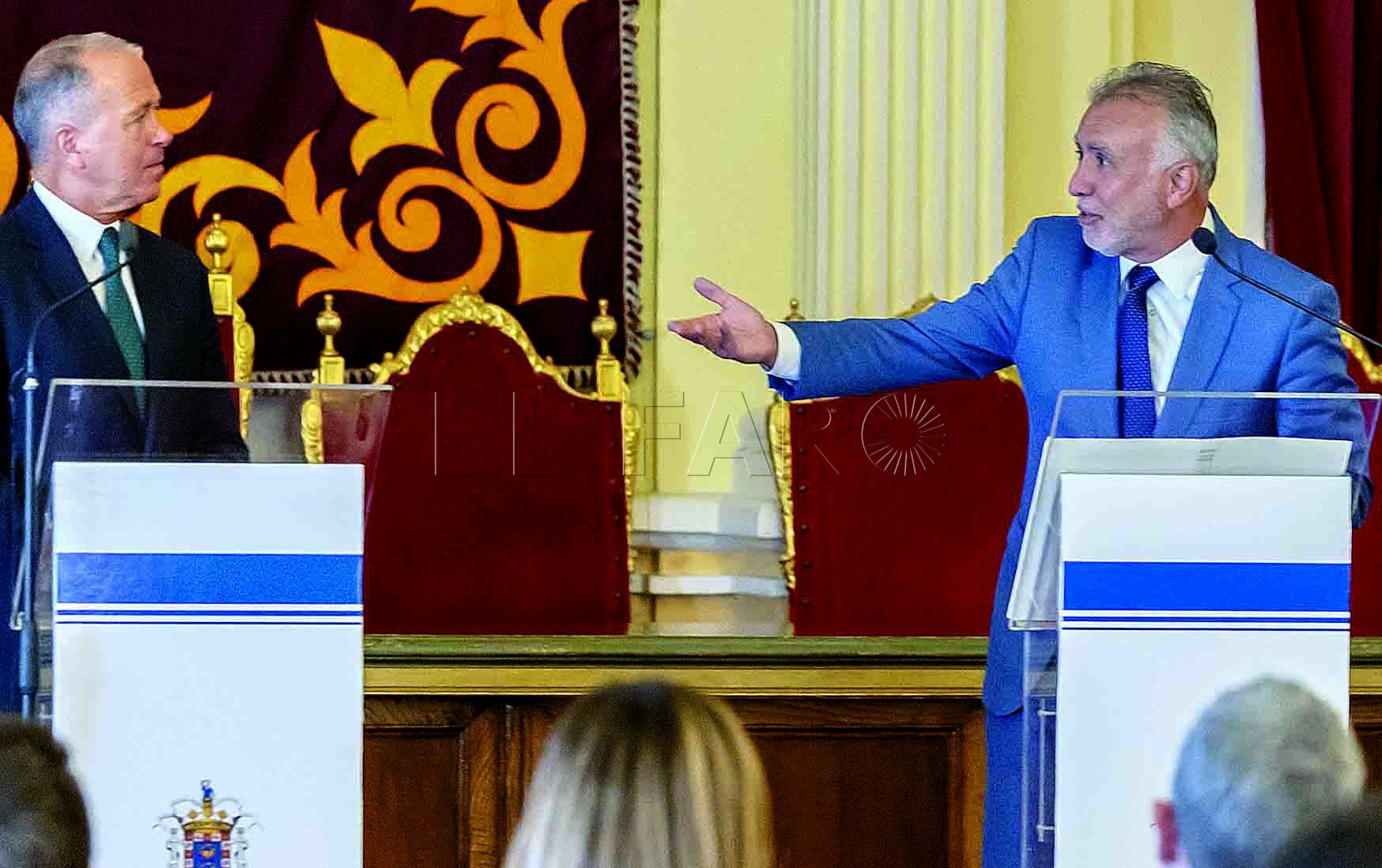 El ministro Torres estuvo en Melilla, ciudad en la que bajó el paro en junio