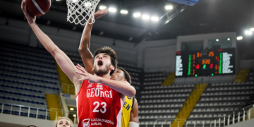 Nika es un jugador fijo en las selecciones de Georgia desde que era Sub-16, logrando ser campeón de Europa Sub-20 ‘B’ de la FIBA 2022.