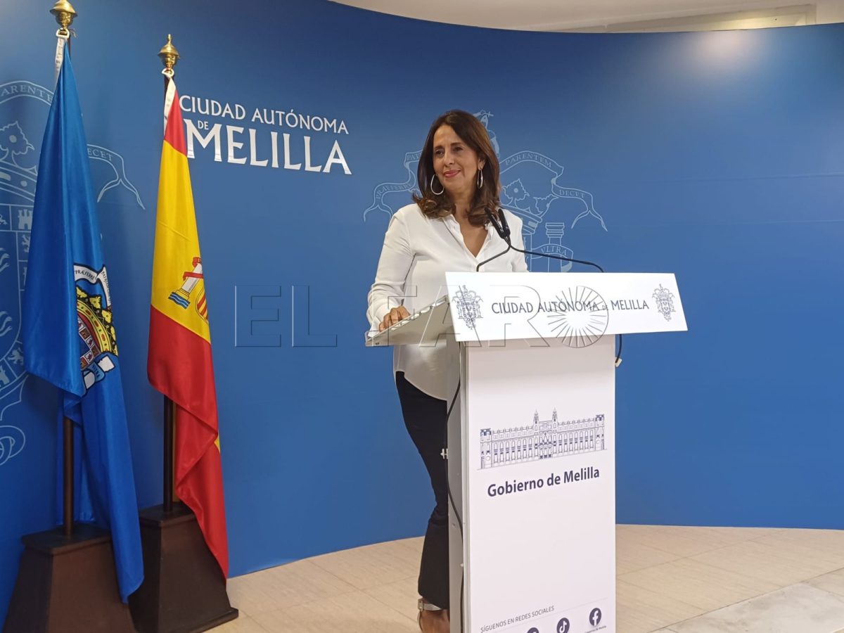 Fadela Mohatar califica de "muy osada" a Fernández Treviño por las críticas de la socialista sobre la contratación de su hermana