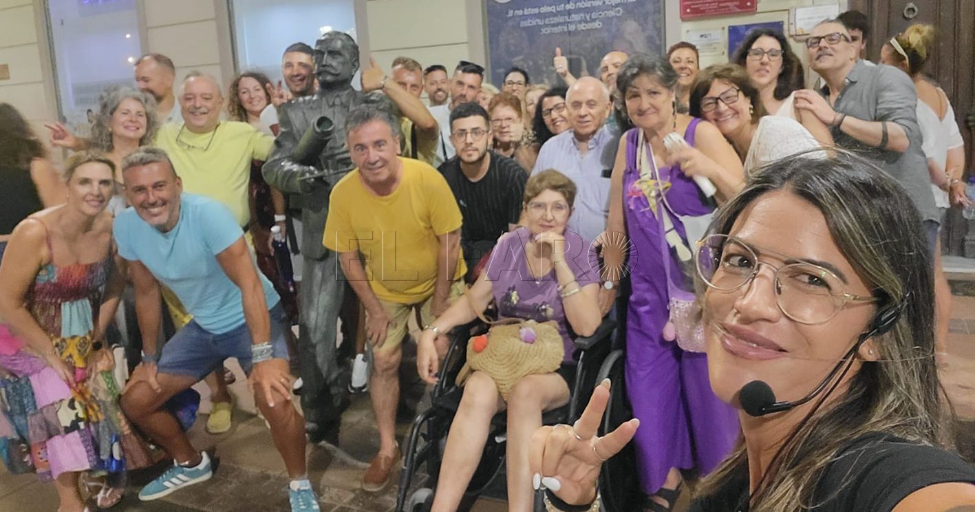 Un centenar de turistas, de puente en Melilla con Jennifer Aragón