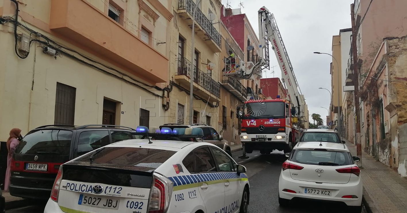 Varias intervenciones de los Bomberos a causa de la caída de cascotes